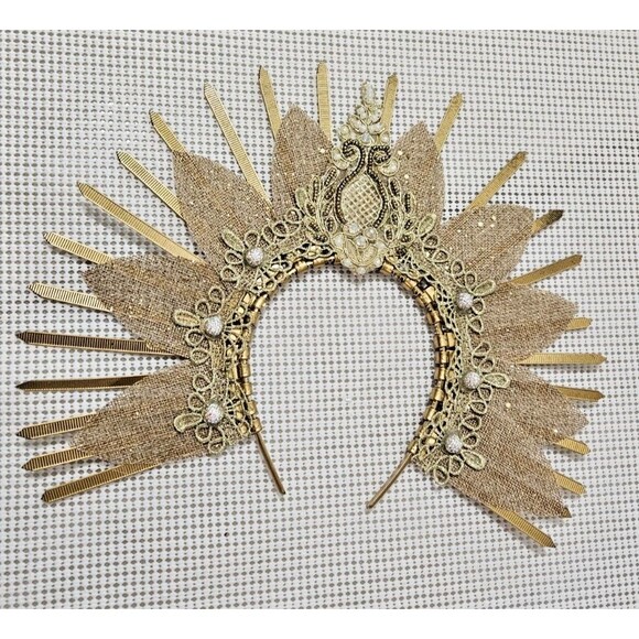 Gold halo crown, Halo headpiece, Bridal crown, Flower crown, Headdress Fairy